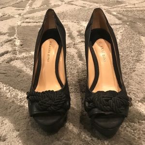Gianni Bini Black 5” Wedge Heels